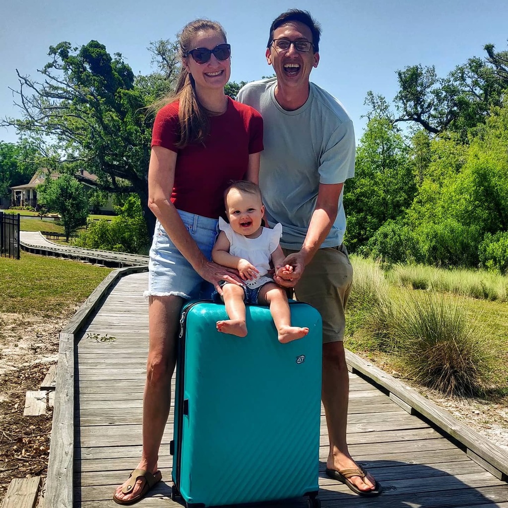 RoamingDaWorld's tweet image. We’re back! We've been stationary and silent for far too long. Let’s change that - it's time to start roaming again!

It’s been a rough past year but we’re thrilled to finally get back to traveling. We’re all packed, vaccinated, and have an aggressive r… instagr.am/p/COOL4w3hAIU/