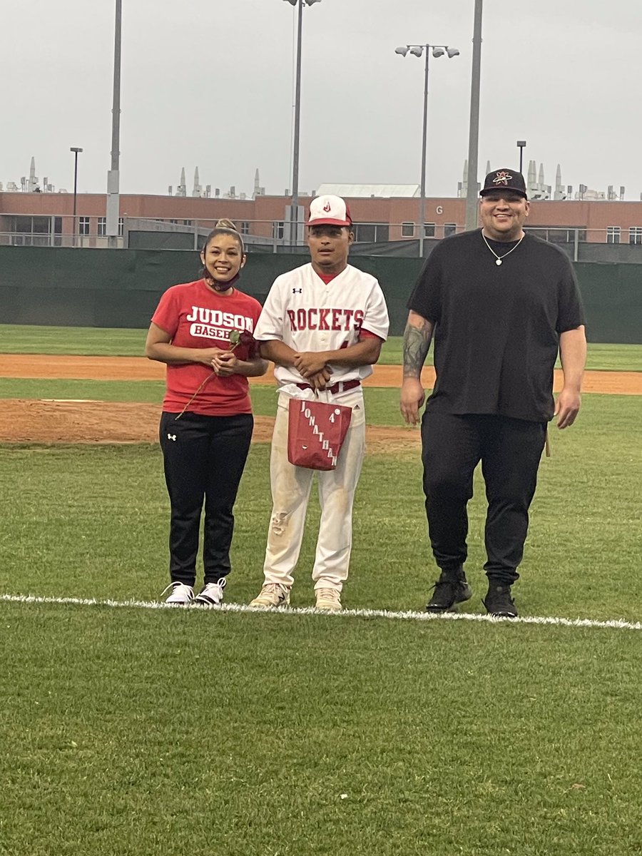 Senior Jonathan Campos: LF #judsonbaseball