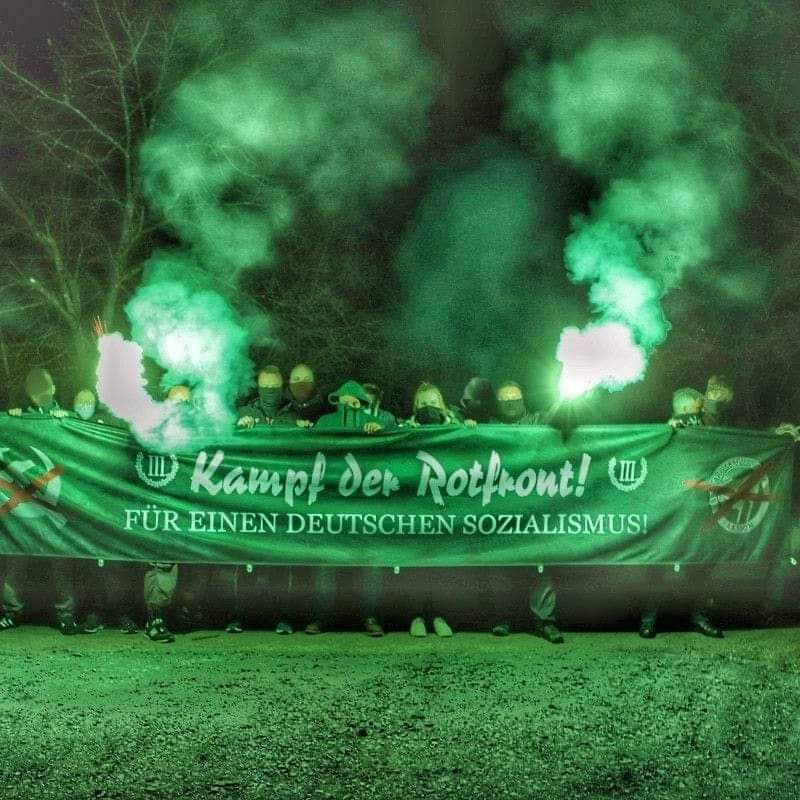 IIIWeg_SP_WT's tweet photo. ALLE am #1Mai2021 nach #Leipzig! #KampfderRotfront - Gegen linken Terror! #Antifabandenzerschlagen!
#le0105 https://t.co/v1gjlZQbw8