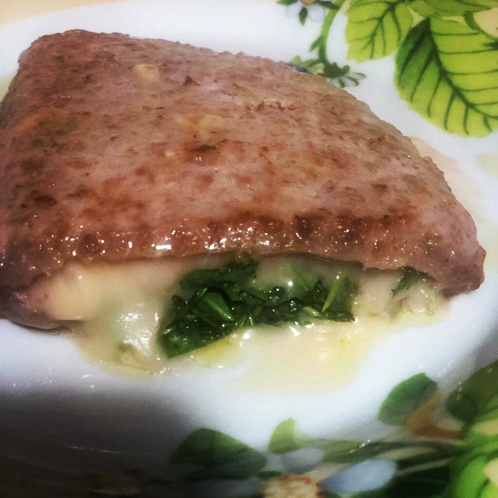 PiramideRossa's tweet photo. Solo a me può venir fame alle 22:00….buona #cena con un bel #tramezzino di #macinatomisto #farcito con #formaggio #filante e #rucola…#saltatoinpadella #foodporn #food #secondopiatto #foodphotography #cucinarechepassione #atavolacongusto #foodlover #… https://t.co/QC3dqtnXM4 https://t.co/WIX2YWEpCY