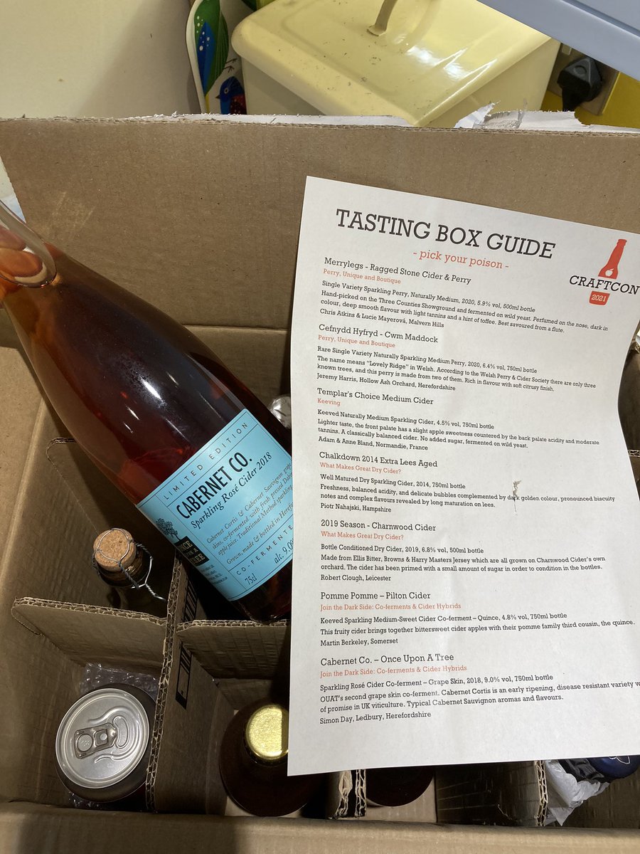 RammyApple's tweet photo. Two reasons to be happy:
1) here comes the blossom!
2) here arrived a TONNE of class cider to accompany #CraftCon (mega cider geek fest wahoo!!) @TCCPAofficial https://t.co/cWX8Ry8OCO