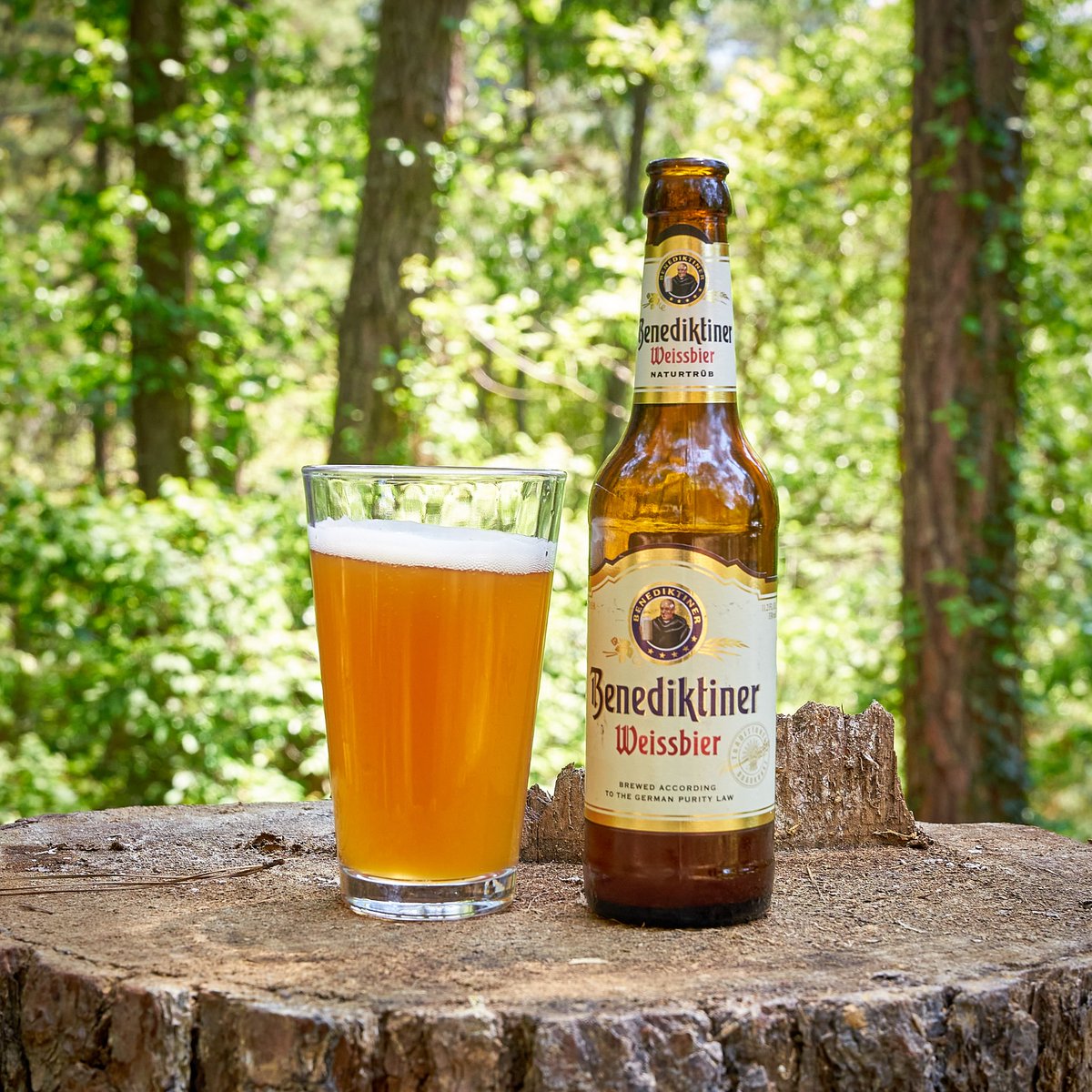 LordCerveza's tweet photo. #Benediktiner, otra cerveza Alemana estilo Weissbier. Ideal para refrescarte con un toque frutal parecido a la bluemoon, la encontramos en H-E-B en MTY a un precio de $42mx. Muy rica😋🍺

https://t.co/Xu5TGdp6bG https://t.co/BMr6F8Km1h