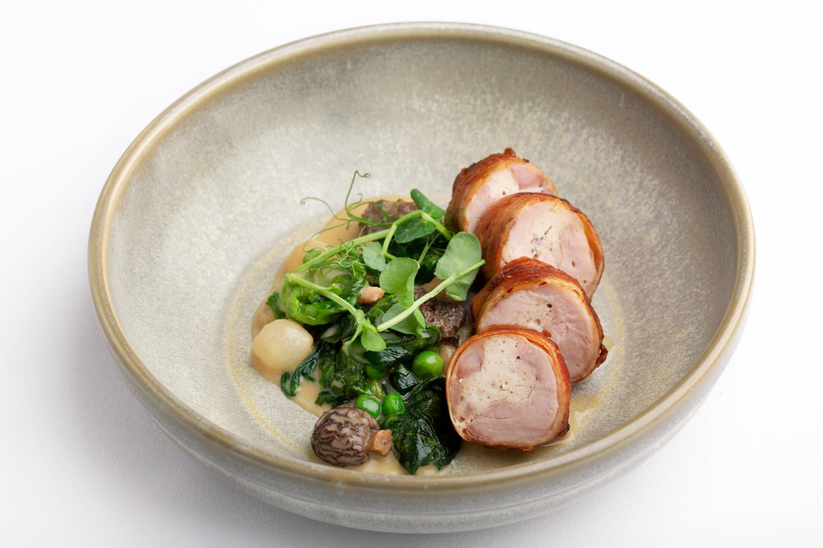 Please order asap for this weekend as it will be a sell out. Perfect for a bank holiday, our latest collab from <a href="/PichetDublin/">Pichet Restaurant</a> (<a href="/stephenskitchen/">pichet</a> <a href="/Harryqnn/">Harry Quinn</a> ) and <a href="/Bresson_ie/">Bresson</a> (<a href="/peterbyrnechef/">peter byrne</a> and Temple Garner) is getting all the rave reviews. Order via backtodine.com