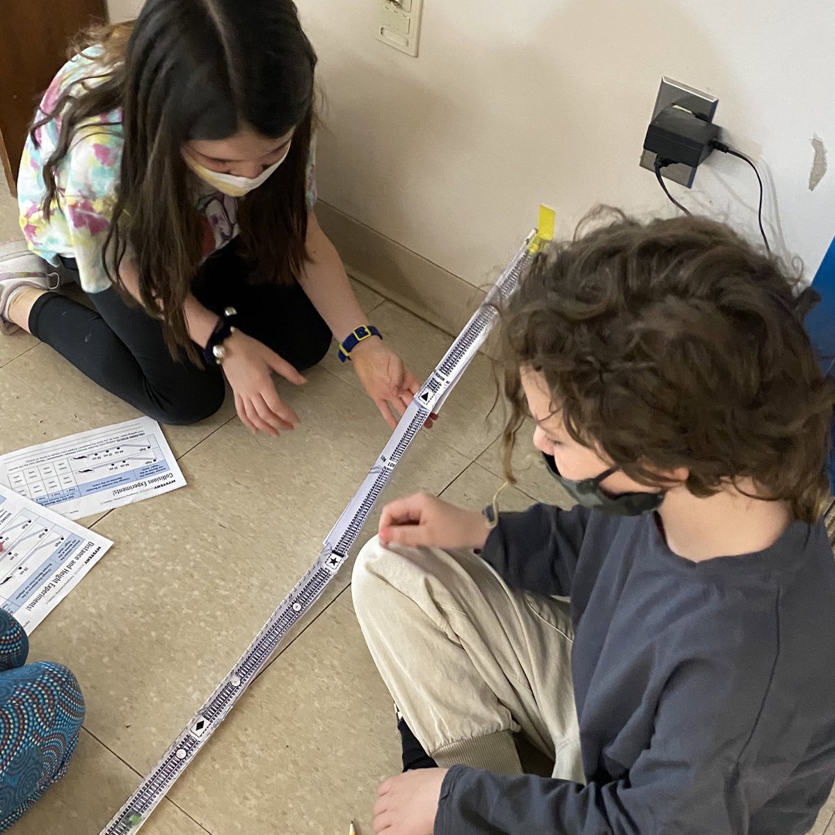MrsHubschman's tweet photo. Fourth graders are continuing their science unit on energy, exploring how energy can be stored as height. Students built roller coasters and found ways to keep the rider from being eaten by the alligator (but still having a fun ride!) @TraKeilty @gcs4mullen @MysterySci https://t.co/JXCyqz7qUd