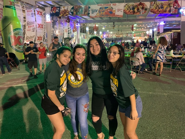 Interact Club members volunteered at The McAllen Rotary Club 29th Annual Crawfish Boil last Friday and helped to make it a great success! <a href="/McAllenRotary/">McAllen Rotary Club</a> <a href="/McAllenISD/">McAllen ISD</a> <a href="/Rowe006/">Warrior Nation</a>