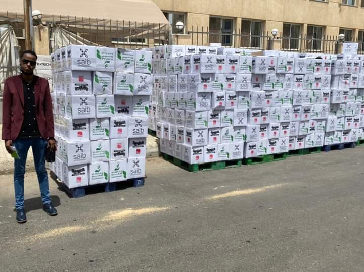 MAQSO4's tweet photo. Phase One,  Due to #Ramadan and Increased #COVID19 cases, National Union of Somali Students in Partnership with Somali Community in #Qahira denoted a packages of food to Marginalised Somali families in #Egypt for Iftar.

#MAQSOMASAR #MAQSO2021 https://t.co/EnQWDhqc4E