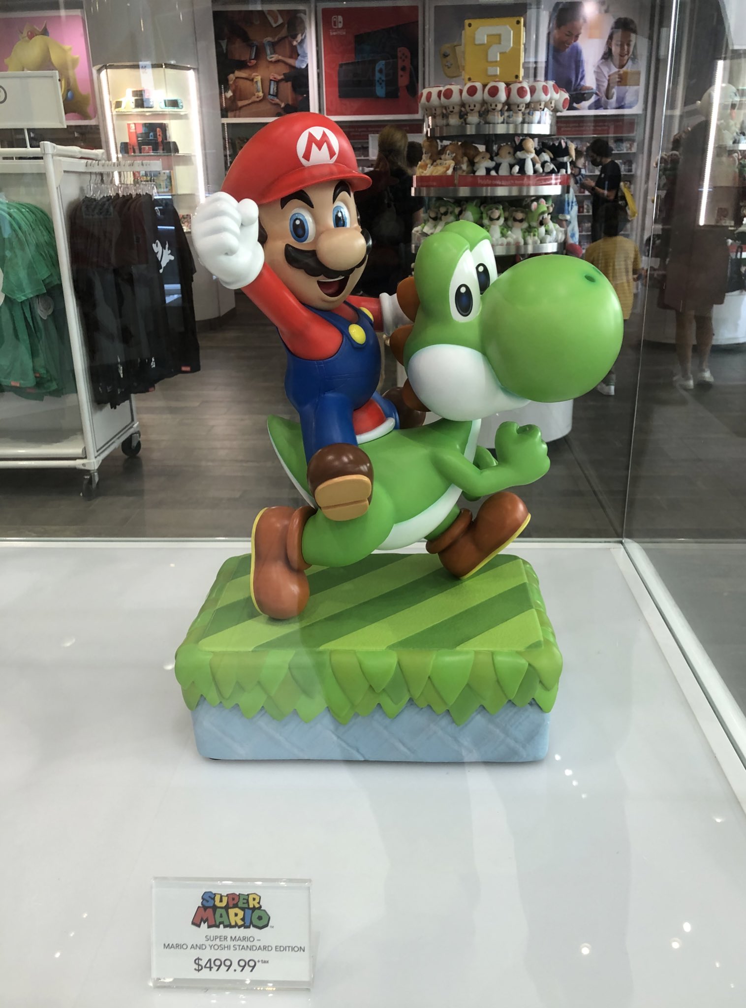Mario and yoshi statue deals