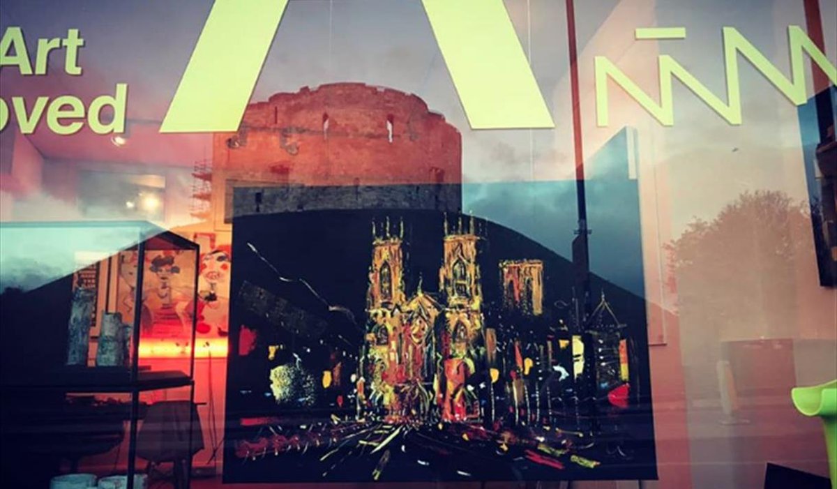 Tonight's a night for contemporary cityscapes of your favourite heritage hotspot in our world class front window. 
I'm talkin' York. 
We have paintings from York artist Richard Bares in our front gallery as we speak. Come peek! <a href="/VisitYorkBiz/">Visit York Membership & Opportunities</a> @Connected_York <a href="/indieyorkmap/">Indie York</a>