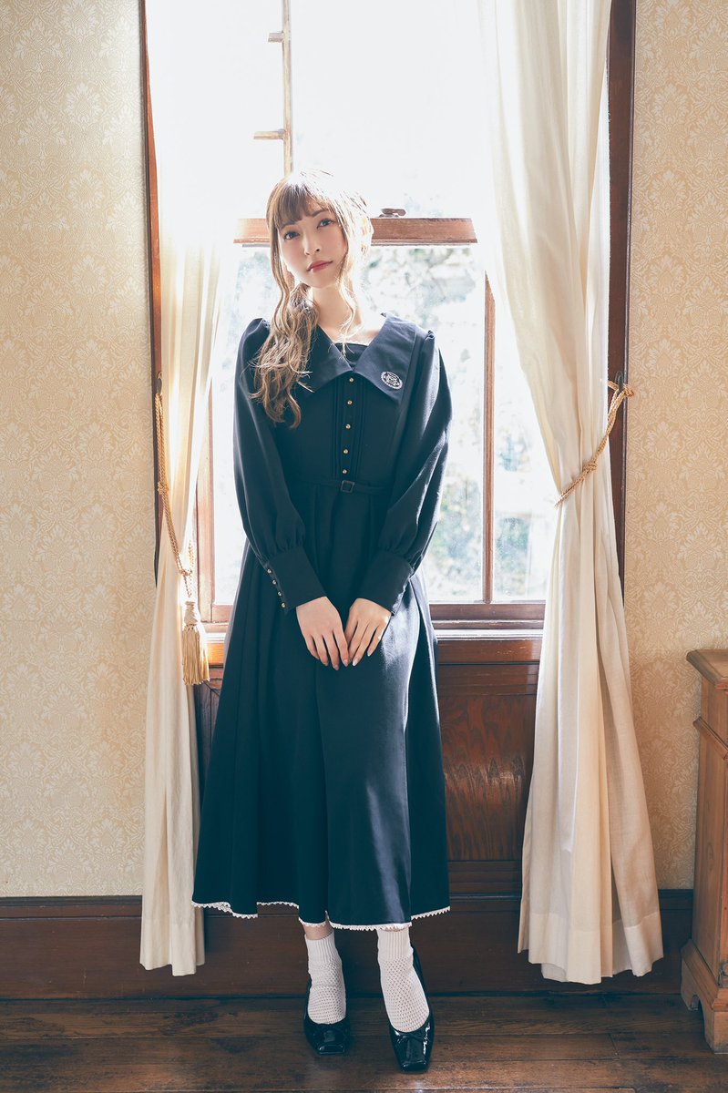 人気色 セールMaison de FLEUR canoneニナのお茶会ワンピース 新品M