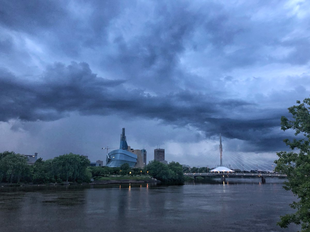 June: The summer months bring thunderstorms and more activity along the river. I love the long days and taking sunset walks at 10 pm.  #Winnipeg  #photography 7/