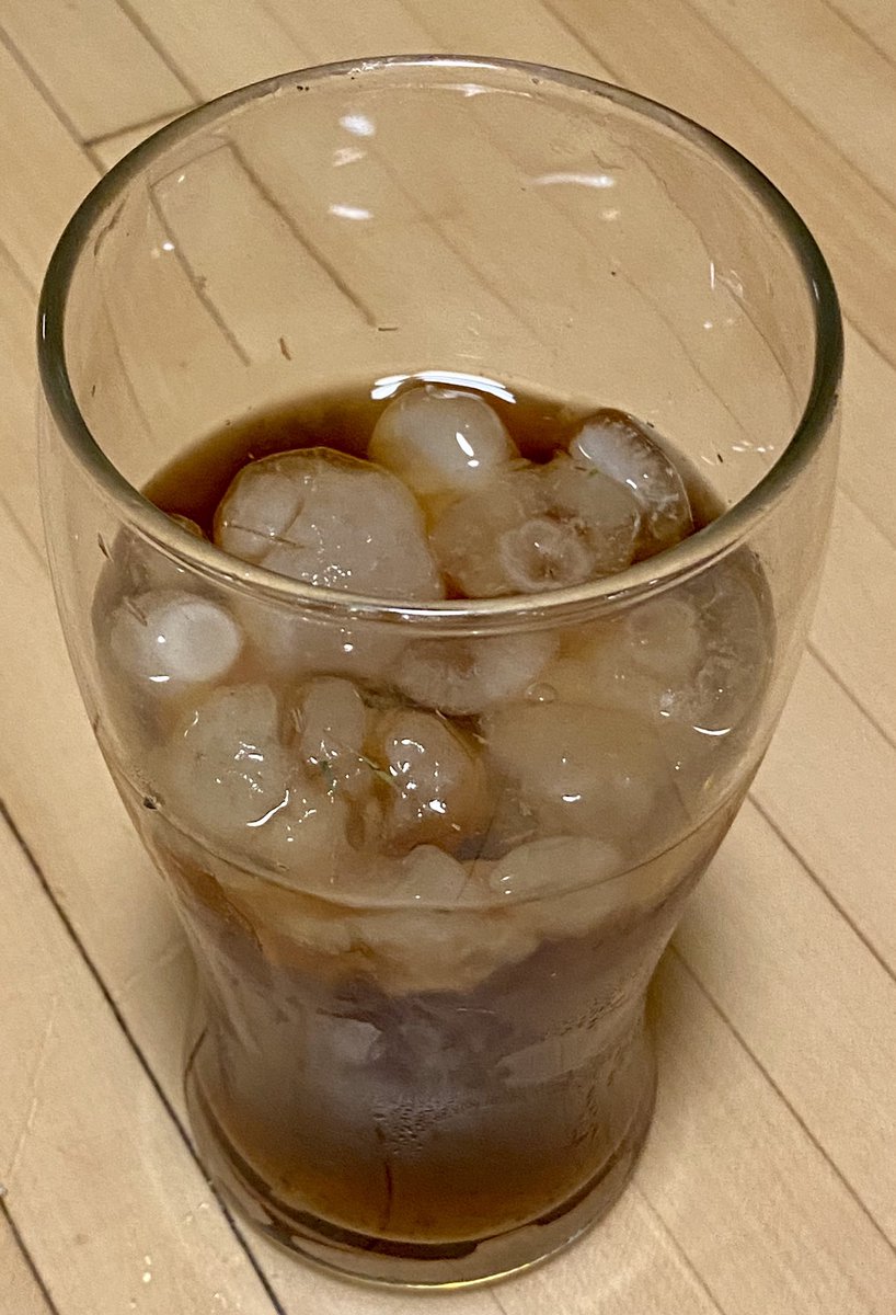 ClifPalmberg's tweet photo. @wfaaweather Thank you Mother Nature for helping with tonight’s iced tea. https://t.co/yJNocJL6vt