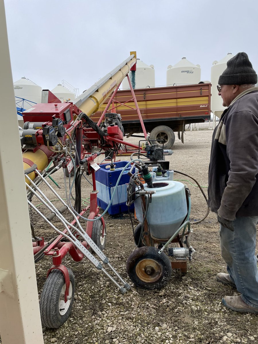 FisherSeeds's tweet photo. Chilly start to seed treating season this morning. Happy seeding! https://t.co/zkjbeGVevE