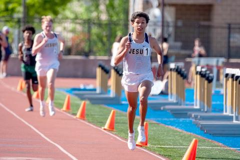 TTFCA's tweet photo. Welcome Enrique Borrego into the 5th Annual Meet of Champions. From Dallas Jesuit, he'll compete in the 3200.
@TXMileSplit @jesuitdallas @KiowaKato @TexasXCCoaches @talex334 https://t.co/trQ7DuwUr1