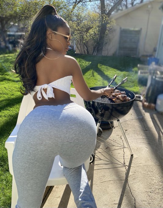I like all meat ? https://t.co/53Yd5KyVel