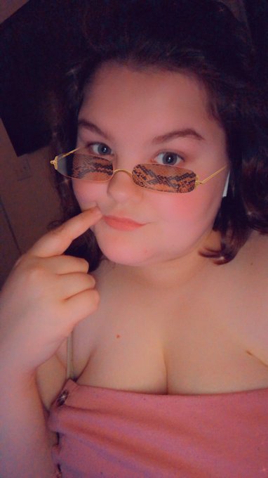 Why spend mine when I can spend yours 💜 https://t.co/89vUhzFzff<a href="/tag/newprofilepic"class="tags"><span>#newprofilepic</span></a>