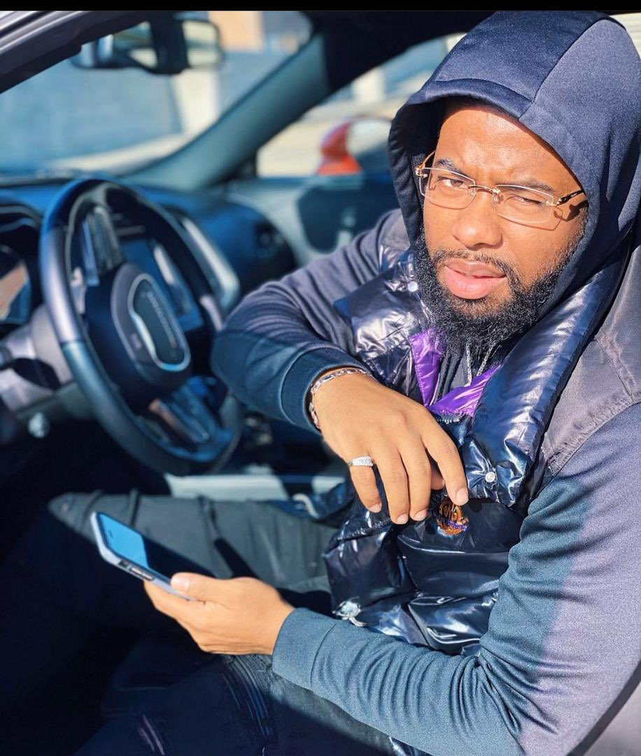 jerrycryptoc's tweet image. l can show you how to make your hourly wage in minutes by trading in the HFX market •Want to to know how? DM " Wealth" to get started