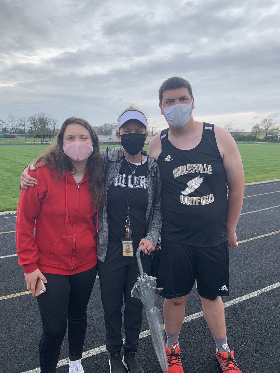 Jen_Morris2003's tweet photo. Another great day of Unified.  Noah ran the 4x1 Relay today.  It was so nice, that so many teachers came out to support these athletes 🥇. I love our schools ❤️ @MillersUnified @NWMS_FAP @JohnPeckinpaugh https://t.co/RHJ8W4fhie