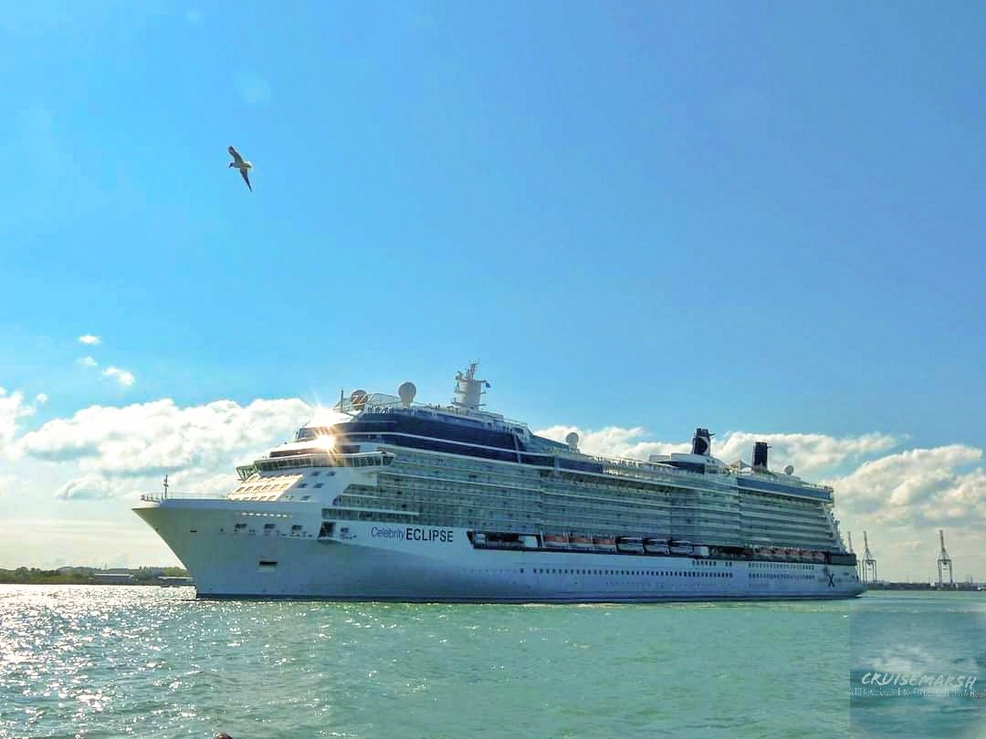 nauticallyspeak's tweet photo. #OnThisDay - 29th April 2017: @CelebrityCruise #CelebrityEclipse departs Southampton on another cruise with glorious blue skies and sunshine. โ๏ธ๐ณ๏ธ๐ธ
#celebritycruises #solsticeclass #modernluxurycruising #cruiseship #celebrityeclipse #southampton #april2017 #cruisemarsh https://t.co/hjvcJKdIXf