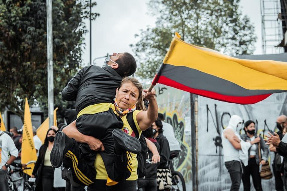 No sé dónde es, no sé quién la tomó... pero es una imagen poderosa!!! Salúdenme al autor!!