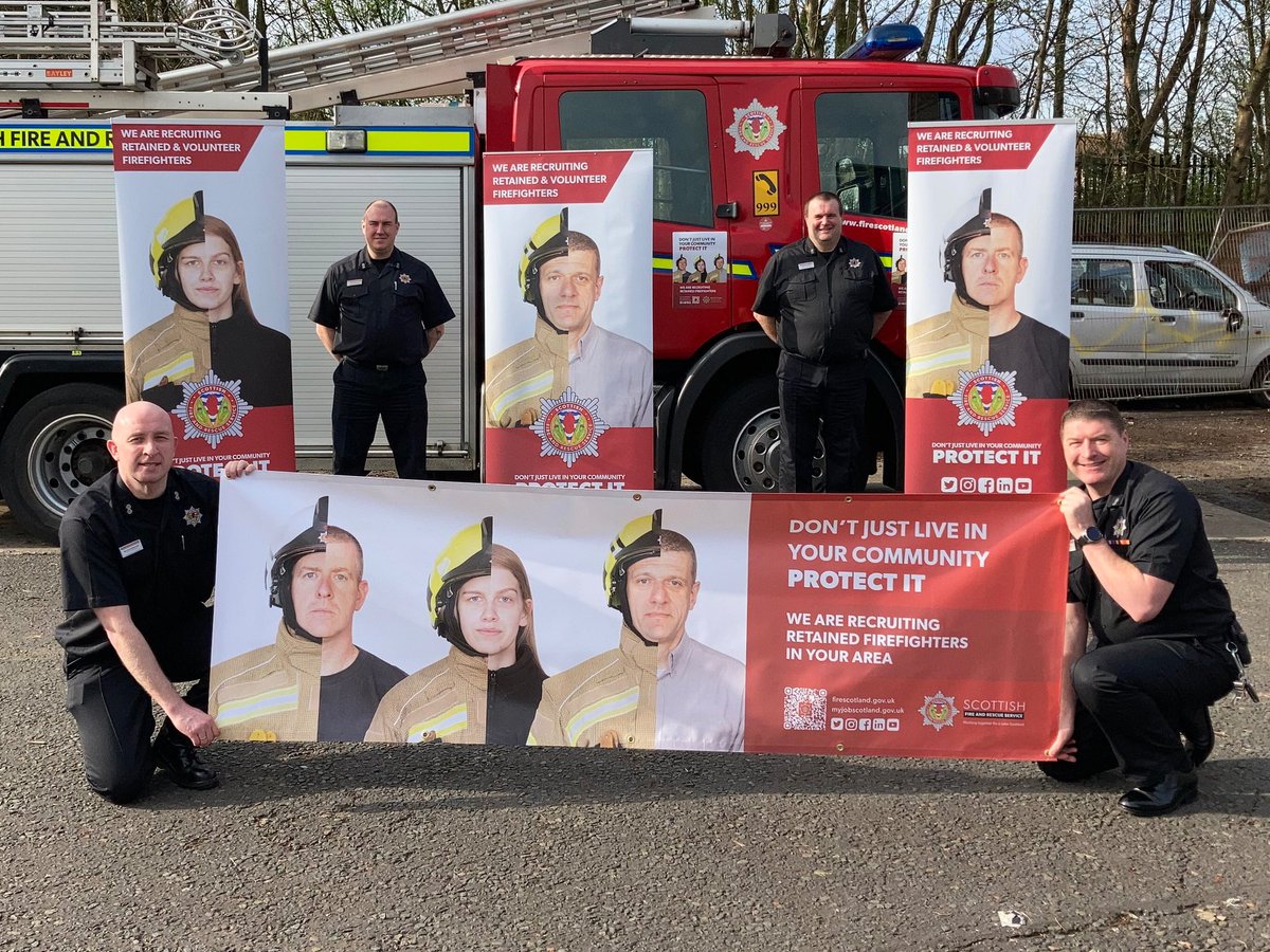 Our new banners, magnetic signs & car stickers have arrived. This will help us spread the message in Stewarton and surrounding areas that we are looking for people who want to help protect their community.  #WeAreSFRS #YouAreSFRS
If you are interested
👇

firescotland.gov.uk/rds-(1).aspx