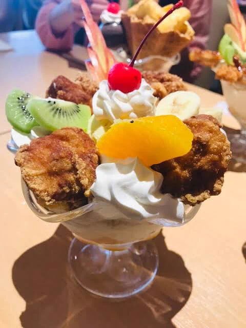 @simezi_misosiru からあげパフェ！（画像は拾い物 