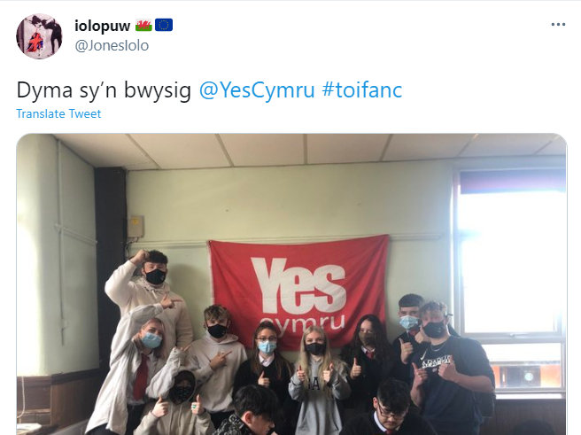 53% of young would vote for #indywales. Wales is a start-up nation! Article: 👉 gwalianews.cymru/post/yet-anoth…