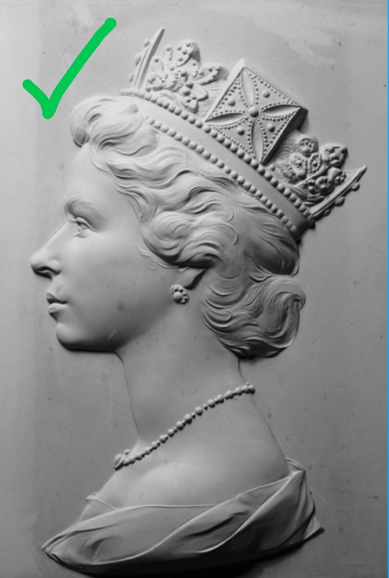 GeorgeThe9th's tweet image. They evidently can't find the brilliant designers, artists and sculptors these days capable of turning out a timelessly elegant design classic ;)

#DumpyDesign