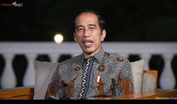 Presiden Jokowi: Ekonomi Sudah Hampir Menuju Pada Posisi Normal dlvr.it/Ryfwf1