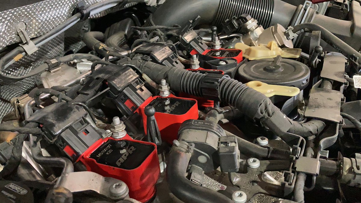 OCTuning1's tweet image. This @VW GTI got an @GoAPR #ECU/#TCU tune along with a @MANNFILTER_USA / @LiquiMolyUSA service and RS7 Spark plugs and APR Coil Packs
#automotive #OCTuning #VW