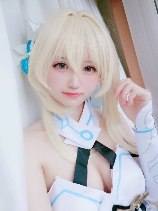 Twitterのコスプレ画像13