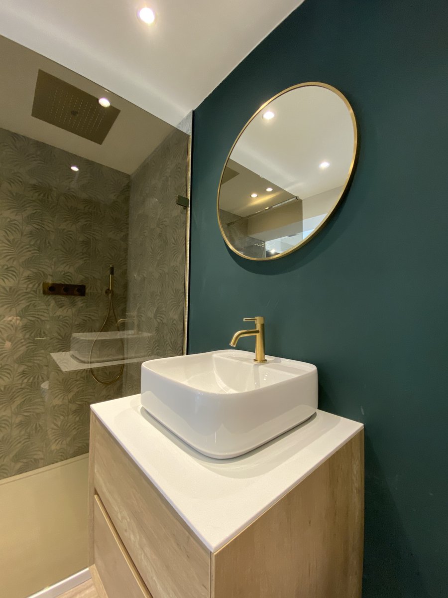 Considering #upgrading your space? 🛁

“With many saving income and having the opportunity to improve the #value of their home, bathrooms are definitely a wise #investment" (Ollie Streek, Managing Director of The Bathroom Cellar).

Find out why here: ow.ly/Afyv50EctXv