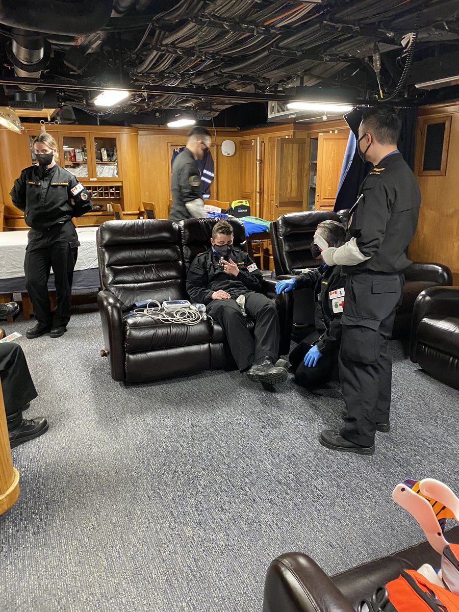 Goalielisten's tweet image. #espritd&apos;équipe #Autonomiser #Faireladifférence ✅ #OneWithTheStrengthofMany 

🧑‍🚒💦🪚⚒🪛🩺📢⏰⚓️🔥🪵🙌

Prêt à diriger ⚓️
Prêt à aider 🇨🇦
Prêt à combattre 💪