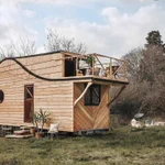 低コストで実現できる？小さくて豊かなくらしができる「タイニーハウス」!