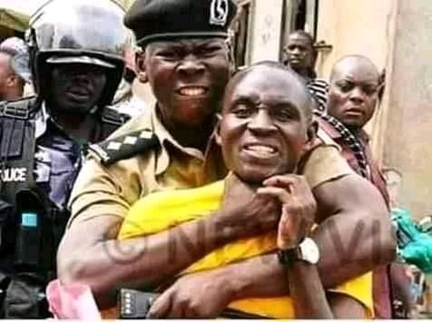 Mukisa958's tweet photo. @BuffaloSoldierA @Unseen_Archive @Reuters @People_Power_Ug These blood sucker #WeAreRemovingADictator #BringBackOurPeople #FreeAllPoliticalPrisoners #WeAreSlavesInOurMotherLandUganda
#wecantbreath
#NoFreedomOfSpeechInUganda
#whereishumanright
#NoHumanRightsInUganda https://t.co/Rsn7NGpKXV