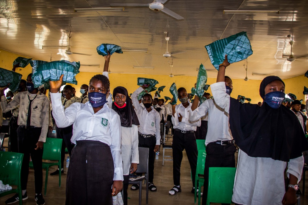 PanAfricare_Ng's tweet photo. Power Forward project distributes 3000 Long Lasting Insecticide Treated Net (LLIN) to in-school-youths in FCT Abuja in commemoration of World Malaria Day 2021.
#DrawTheLineAgainstMalaria
#StandUpTakeAction
#WMD2021
@XOMFoundation @NBA_Africa https://t.co/JDvhLHjDc2