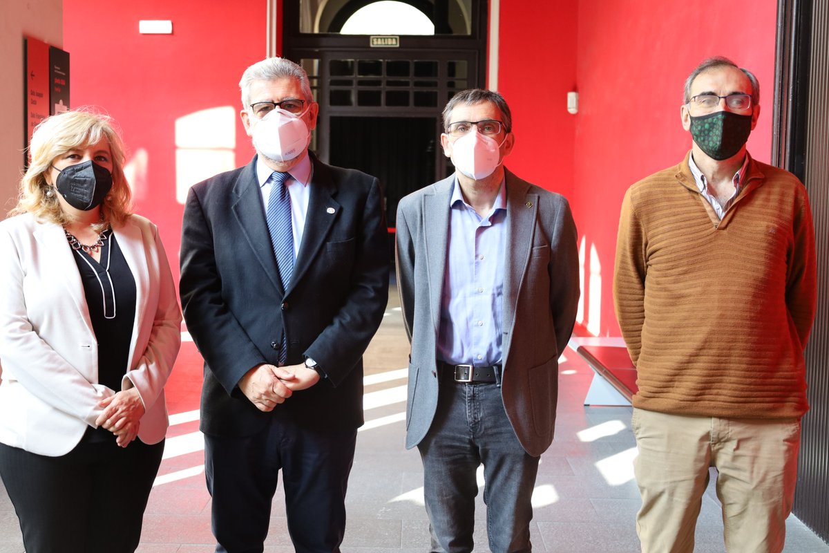 UCC unizar (@uccunizar) on Twitter photo Europa <a href="/ERC_Research/">European Research Council (ERC)</a> concede una "Advanced Grant" de 2.5M€ a #JoséManuelGarcíaAznar <a href="/I3Aunizar/">I3A - UNIZAR</a> <a href="/unizar/">Universidad Zaragoza</a> para investigar en inmunoterapia contra el cáncer.
<a href="/MayoralUnizar/">José Antonio Mayoral</a> <a href="/RosaBoles1/">Rosa Bolea</a> <a href="/plagunalasaosa/">pablo laguna</a> destacan la excelencia de #ICoMICS #cienciadisruptiva 👏➡️bit.ly/2PDXUtG Europa <a href="/ERC_Research/">European Research Council (ERC)</a> concede una "Advanced Grant" de 2.5M€ a #JoséManuelGarcíaAznar <a href="/I3Aunizar/">I3A - UNIZAR</a> <a href="/unizar/">Universidad Zaragoza</a> para investigar en inmunoterapia contra el cáncer.
<a href="/MayoralUnizar/">José Antonio Mayoral</a> <a href="/RosaBoles1/">Rosa Bolea</a> <a href="/plagunalasaosa/">pablo laguna</a> destacan la excelencia de #ICoMICS #cienciadisruptiva 👏➡️bit.ly/2PDXUtG