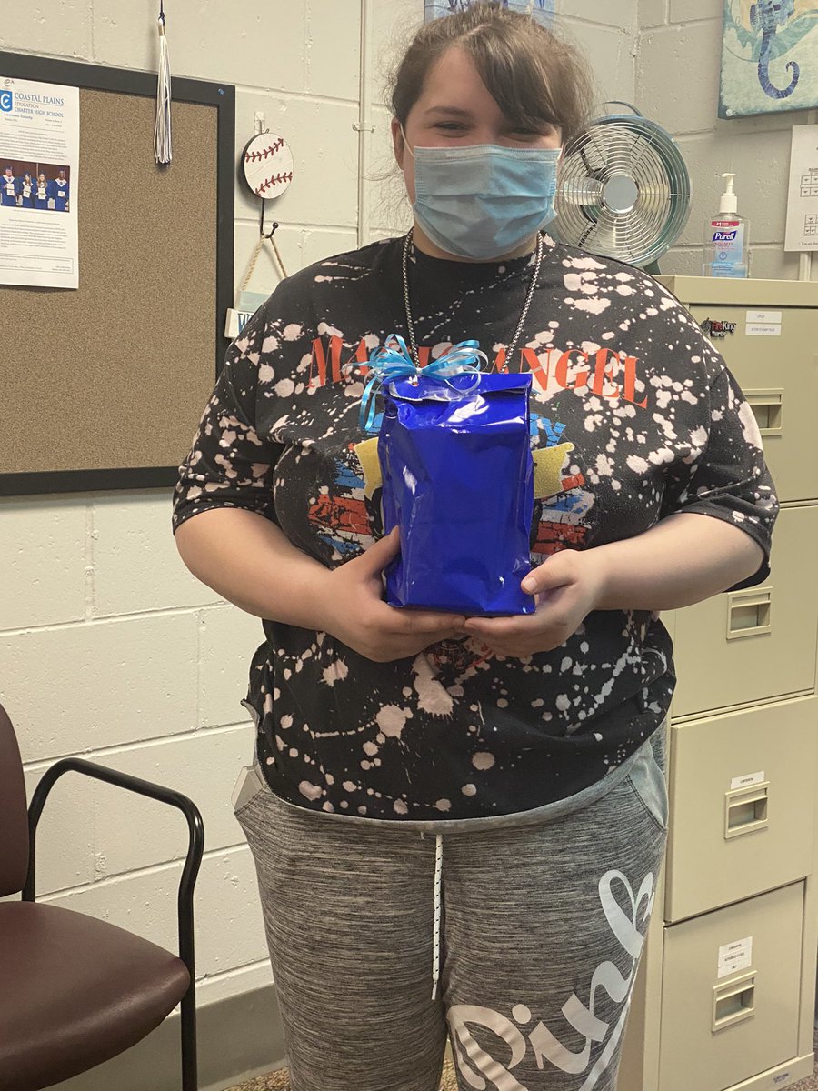 Congratulations to Ansley Morris she completed Earth Systems