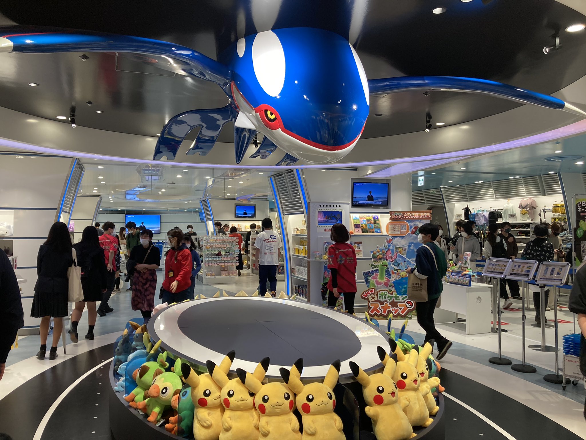 Twitter 上的 まさ 横浜のポケセンのカイオーガまじでかっこいい ポケモンセンター ポケモンセンターヨコハマ T Co Jnjoj5vpnn Twitter