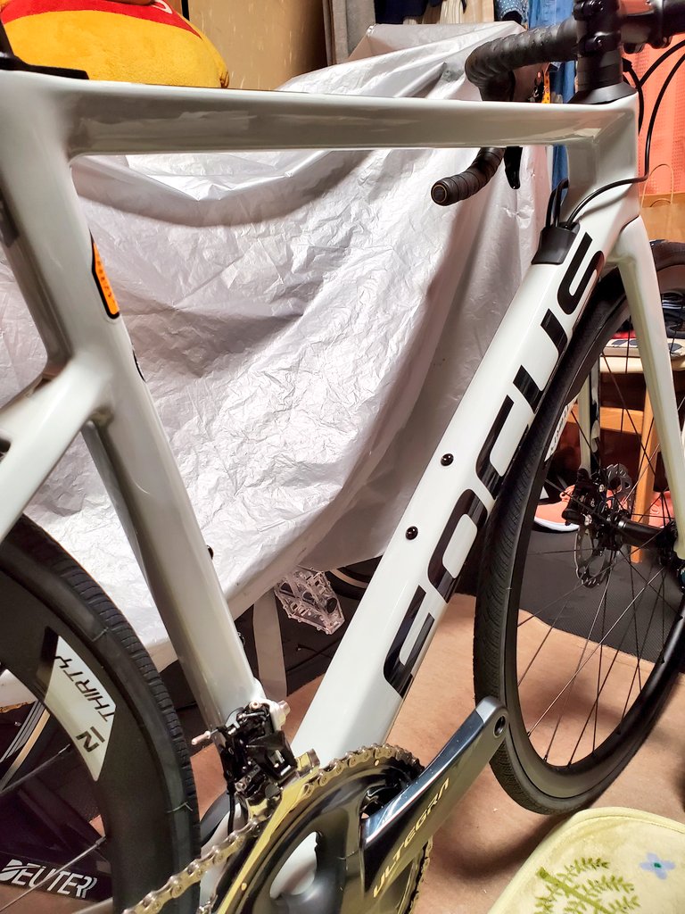 DANGSHADES1's tweet image. ダウンチューブ対決💟

#RIDLEY
#DEROSA
#FOUCUS
#ロードバイク好きと繋がりたい 
#ロードバイク乗りと繋がりたい 
#自転車
#フォローありがとうございます