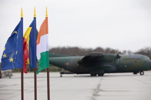 eu_echo's tweet photo. Critical medical equipment from Romania on its way to support India in its fight against #COVID19.

The EU Civil Protection Mechanism continues to coordinate further assistance.

#EUsolidarity #TeamEurope 🇪🇺🤝🇮🇳

📷 @MAIRomania https://t.co/I7zUsSVovY