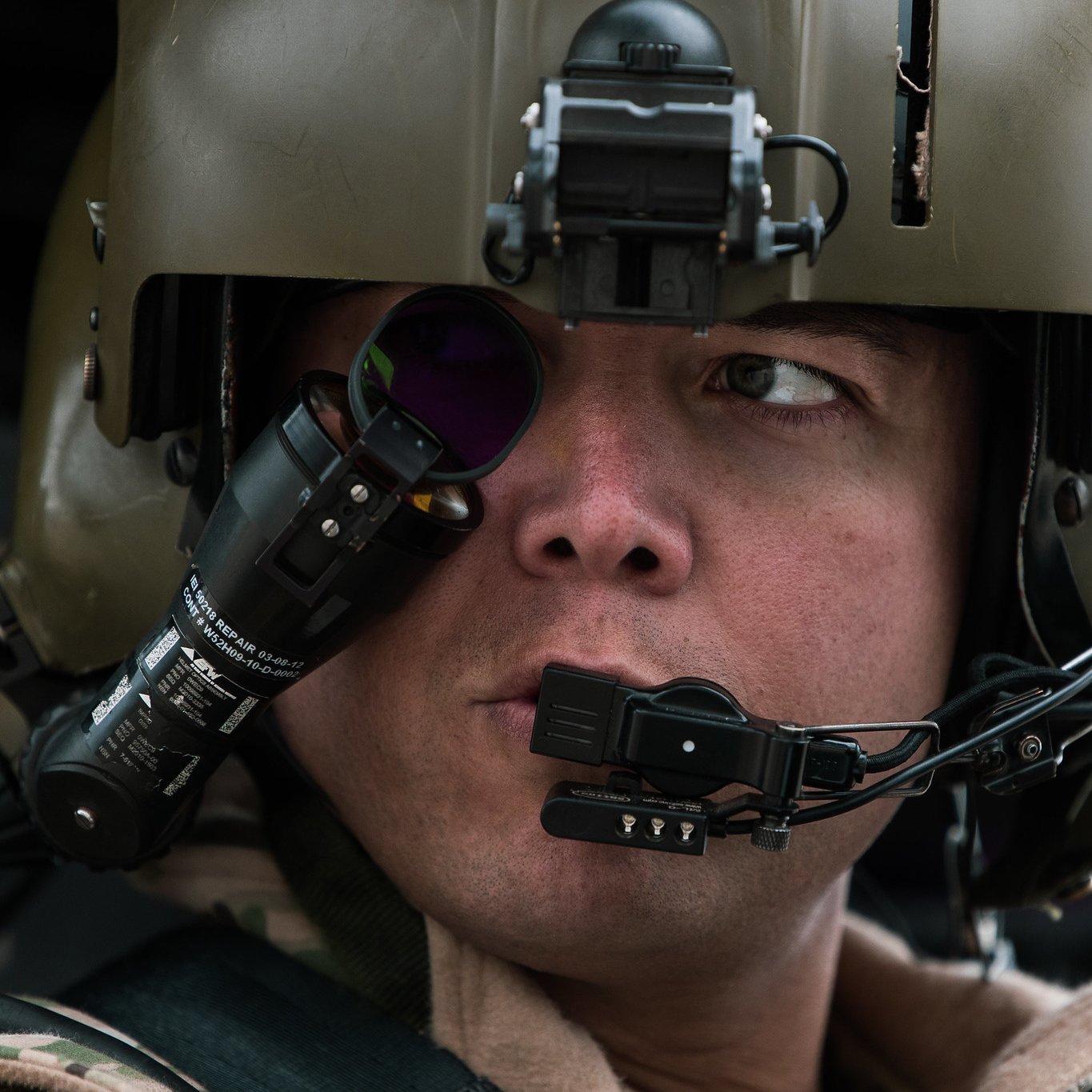 Apache pilot sale helmet