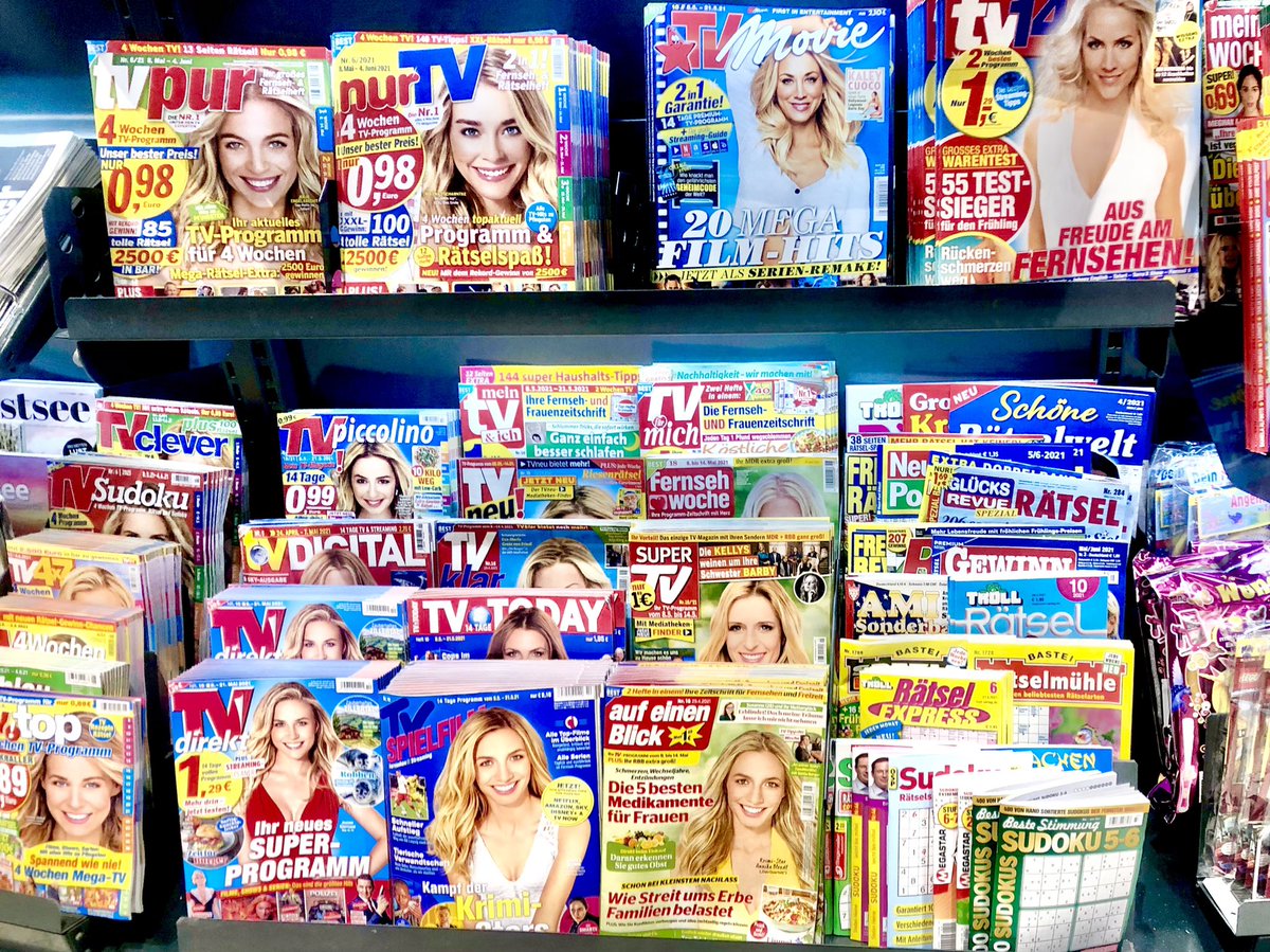 #Diversity at its best 😂 #NOT
Als ich vorhin bei Edeka war, hatte jede einzelne TV Zeitung Blondine auf dem Cover 💁🏼‍♀️😳 WHY? 🙈
Es gibt noch viel zu tun 💪🏾