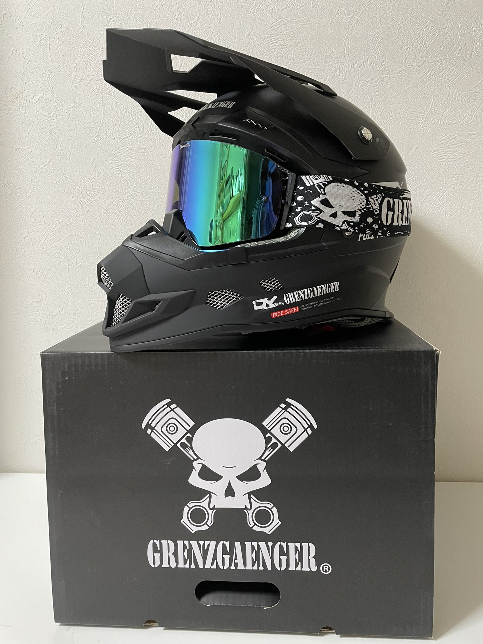 最終値下げ GRENZGAENGER グレンツゲンガー オフロードヘルメット