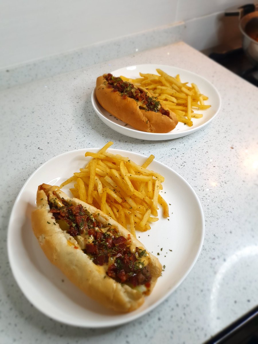 MalsEatery's tweet photo. Our Classic Gourmet Boerie🤌🏼🤌🏼🤌🏼 https://t.co/fWxTCkmKPf