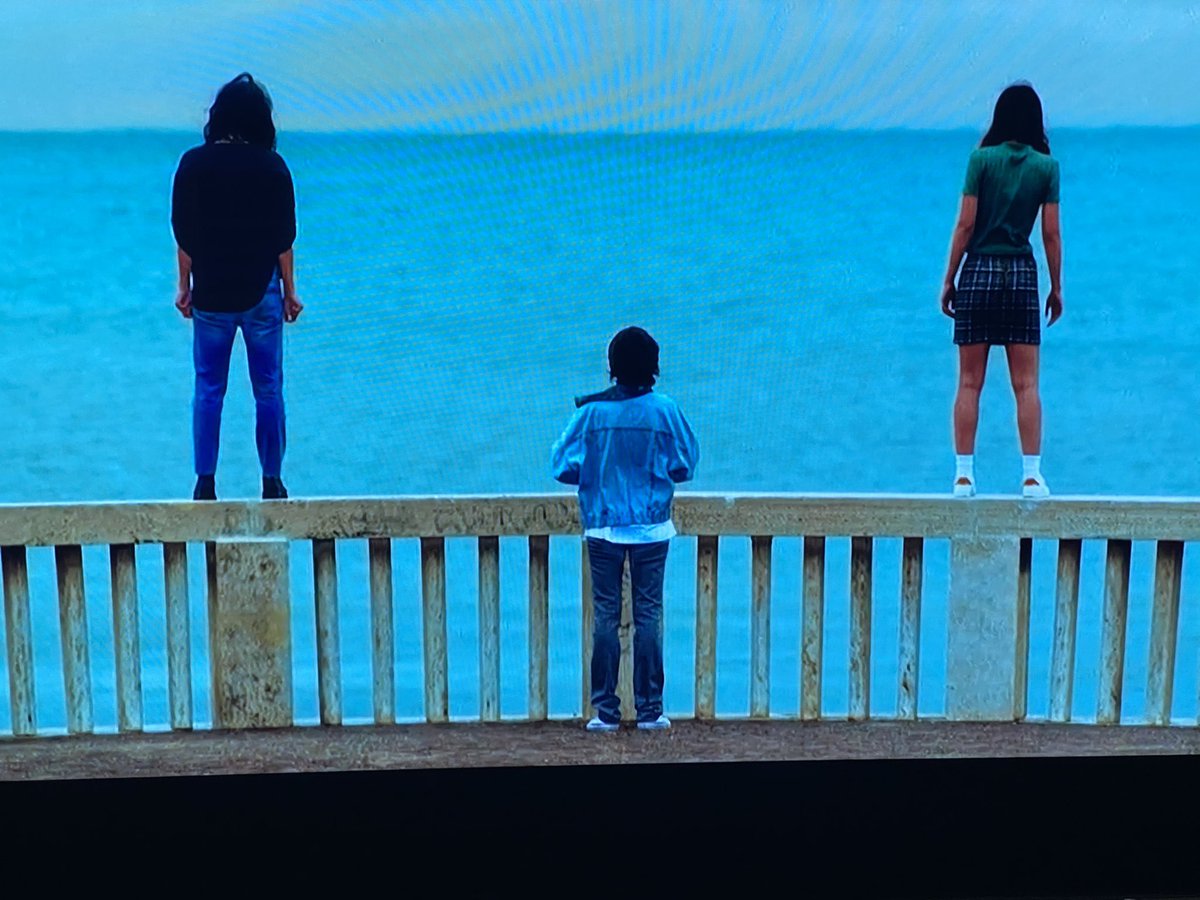 Dietro la notte...
Su <a href="/SkyItalia/">Sky</a> <a href="/RaiCinema/">Rai Cinema</a>