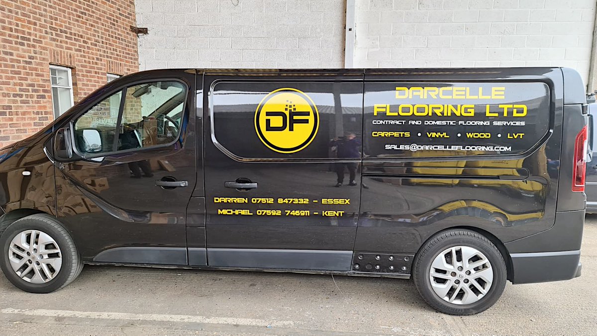 Fosters Schoolwear tweet media