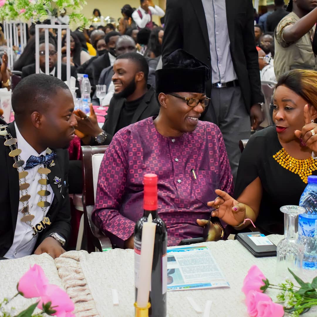 Today is Thursday and let's throw back to #Gateway2021 Closing Ceremony.

In a private conversation with Former Governor of Ogun State <a href="/JustusOGD/">Gbenga Daniel</a> who chaired <a href="/jci_nigeria/">JCI Nigeria</a> Southern Conference closing ceremony hosted by @jciabeokuta 

#CollaborateForImpact #50President #JCINigeria