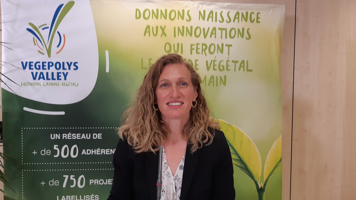 VEGEPOLYSVALLEY's tweet image. AGO du pôle : 2ème plateau TV sur où rechercher de la valeur avec Philippe Laurent de @PiLeJe , Dominique Amilien @VilmorinMikado et Séverine Darsonville : #coproduit? #International ? #RSE ? #Diversification de #filière ? #Qualité ?