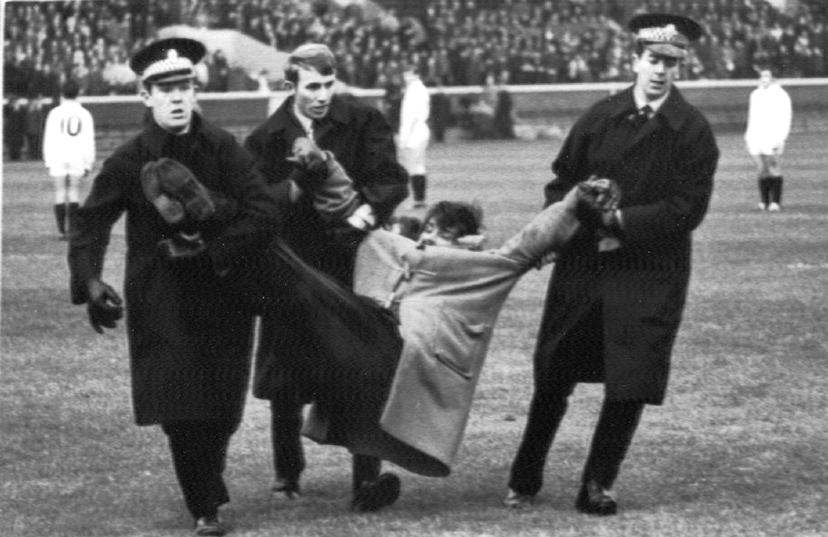 The anti-apartheid activists would seek to disrupt matches and sometimes carried out pitch invasions.(this picture is from Murrayfield in Edinburgh)