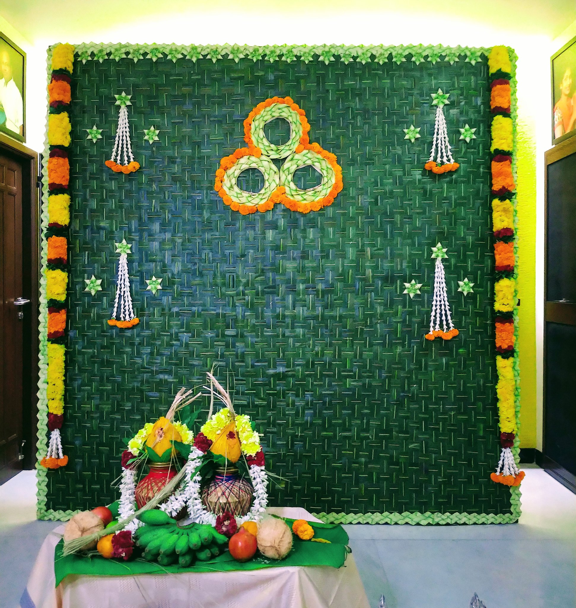 Update more than 128 ganpati decoration with coconut leaves latest